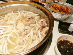 -烹然四季椰子鸡火锅(姚家园万象汇店)