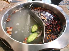 鸳鸯锅-三番火辣串串香(南市场店)
