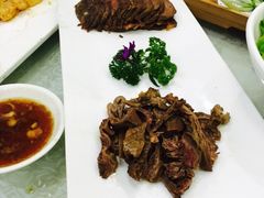 驴肚儿驴板儿-红栌温泉山庄生态美食餐厅