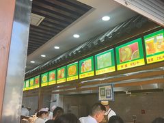 -穆彦华逍遥镇胡辣汤(岗坡路店)