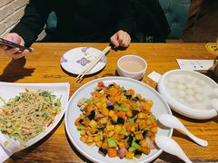 -蒙亨·手把肉·蒙古包文化主题餐厅(天恒广场店)