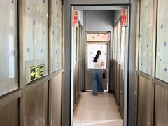 -虹兴砂锅店