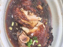 -老码头黑皮肘子锅包肉(赣水路店)