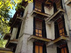 iphone_upload_pic-罗布林卡
