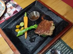 莫斯科火焰牛排-米德维奇俄式西餐厅(西六道街店)