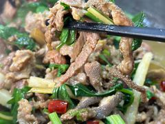 -榕江牛瘪牛肉火锅