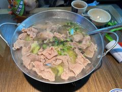 -肖四女乐山跷脚牛肉(南汇大学城生活广场店)