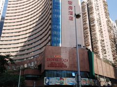 -深圳富苑皇冠假日套房酒店