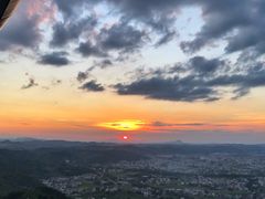 -神光山国家森林公园