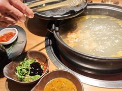 -一朵菌·野生菌探索家火锅(南亚店)