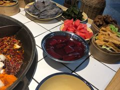 -瓜西西重庆火锅(花溪店)