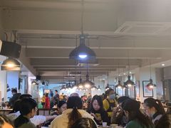 大堂-李子坝梁山鸡(李子坝大鸡哥店)