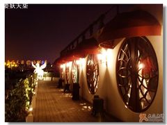 包房外的露台-西郊5号·Maggie 5
