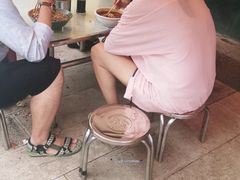 -官渡李记小锅米线(新亚洲体育城百合园东北)