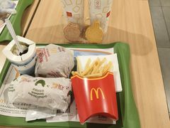 -麦当劳(金州新玛特购物广场店)