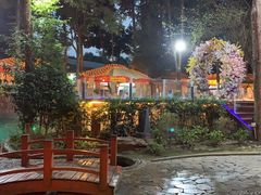 -二荆条·蜀鲜汇城市森林火锅