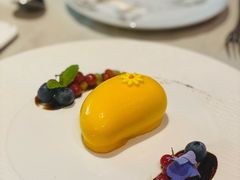 一只芒果-YUE·6·西式融合餐厅(外滩六号店)