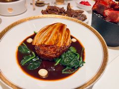 菜包狮子头经典招牌-食廬NOBLE(凯德晶萃店)