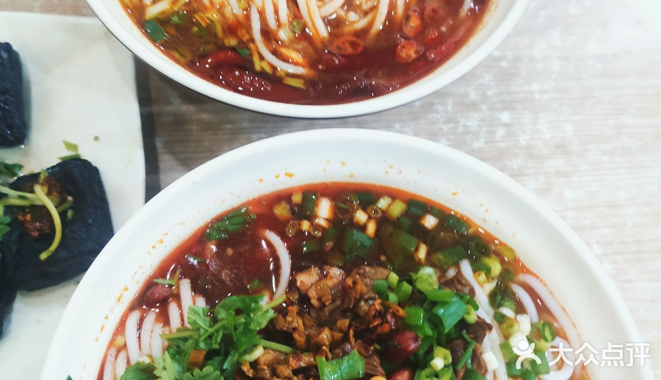 「牛十五牛肉米粉(津桥路店)」一家小店