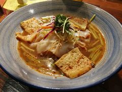 醉美凉皮-天山醉美辣子鸡(文艺路店)