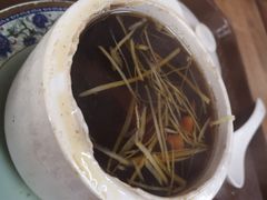 牛尾炖汤-歪头牛肉(金龙壹号店)