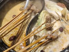 -钢管厂五区小郡肝串串香火锅(梅川路店)