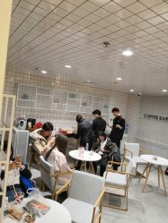 -AYO SALON