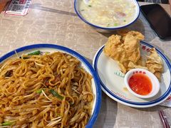 -荔银肠粉(广州天河华利路店)