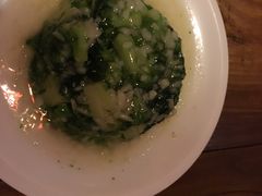 -严记小天府酸菜鱼(西四路店)