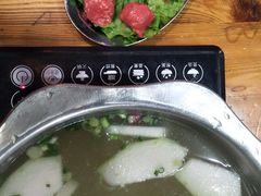 手打牛筋丸-牛一煲美食(江高店)