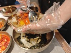 -草家酱蟹炭火烤肉店(珲春南路一店)