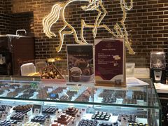 面包甜点陈列柜-GODIVA(印象城店)