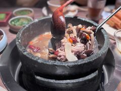 -蘑界·野生菌火锅(深业上城店)