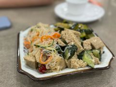 -李春秋驴肉火烧总店