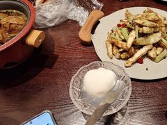 -古都历食南京菜·烤鸭·鸭血粉丝·汤包(南京博物院店)