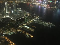 -OZONE 顶楼酒吧(香港丽思卡尔顿酒店)