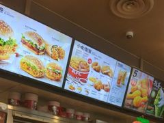 -肯德基(东安路站店)