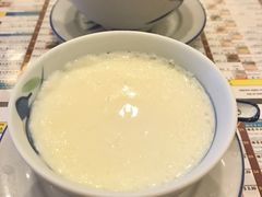 鲜奶炖蛋白-阿秋甜品(金岭店)