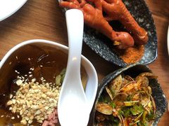 耙鸡爪-付小姐在成都(中山公园店)