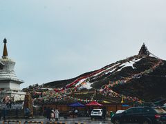 -贡嘎雪山