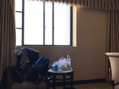 -金沙大酒店(广州金沙洲沙贝地铁站店)