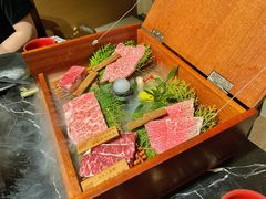-山川小町·极番烧肉(新地假日广场店)