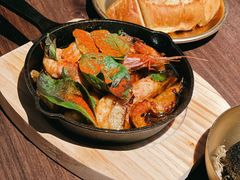 -SHAN山(前滩太古里店)