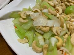 腰果炒西芹-骑龙海鲜酒家