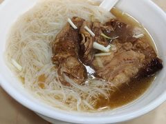 猪软骨米粉-盛记粥面(佐敦店)