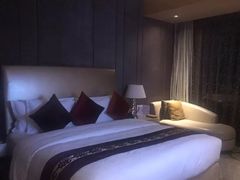 -北京朝阳悠唐皇冠假日酒店