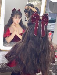 -艾米丽婚纱礼服