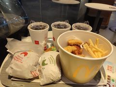 -麦当劳(得来速店)