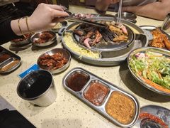 -安小胖韩国烤肉(财富广场画苑小区店)