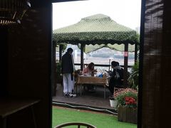 -冰冰龙虾·江湖菜·花园江景餐厅